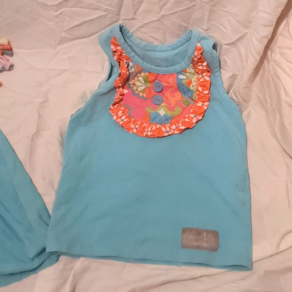 3 girls shirts